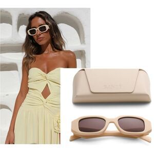 Banbe The Nina Sunglasses in Bone Color